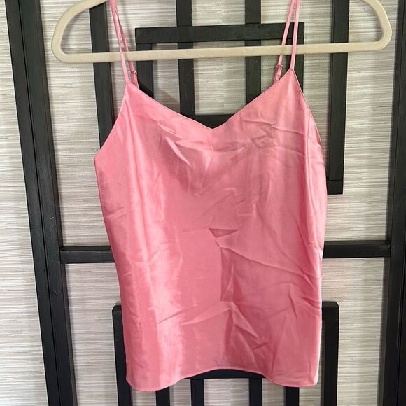 NWOT Neiman Marcus 100% silk tank top Cami size small - Picture 1 of 5